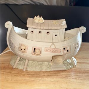 Precious Moments Ceramic Noah's Ark Night Light